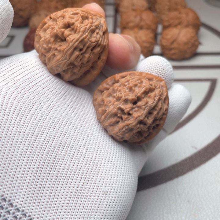 核桃手串/手链糖三角白