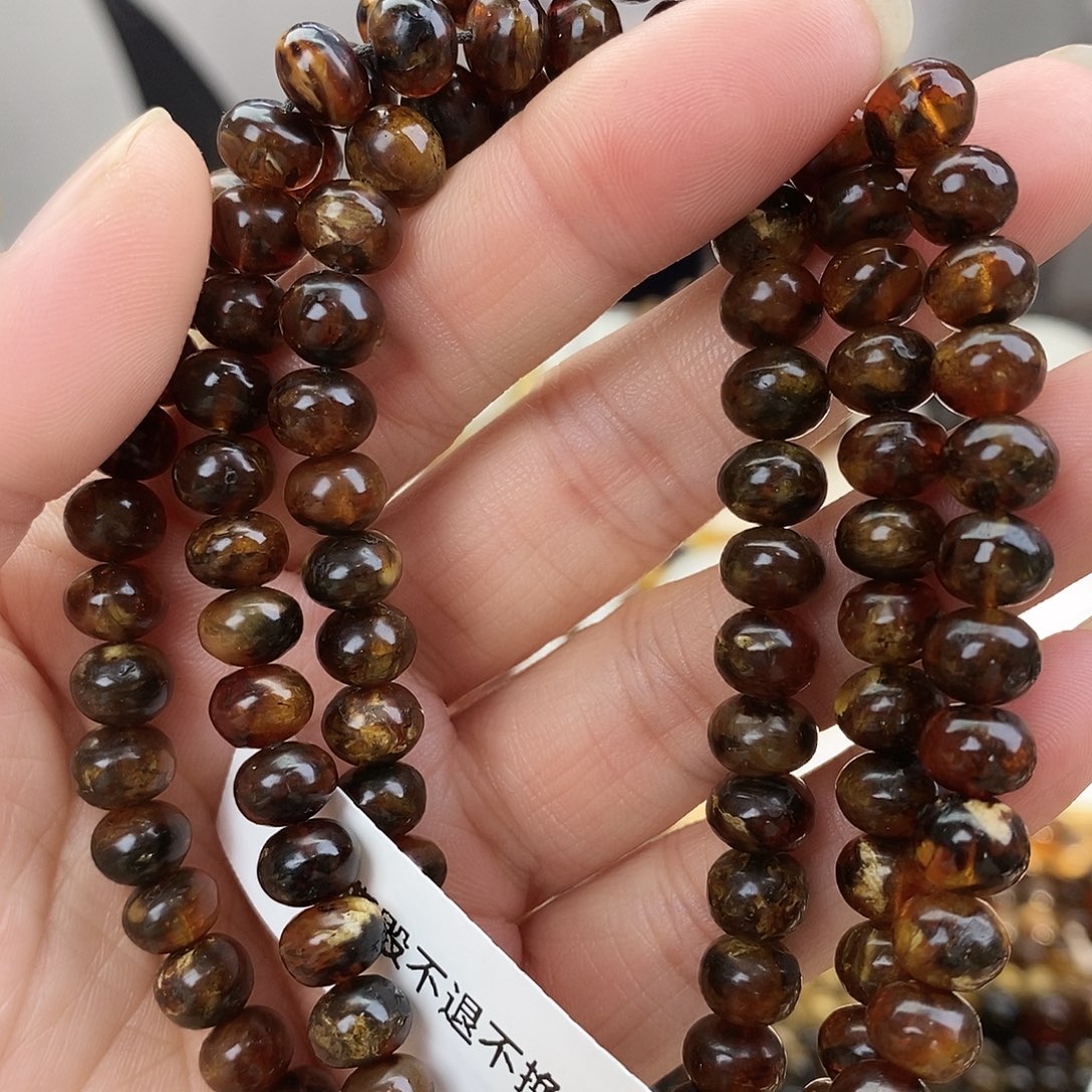 琥珀未镶嵌裸石琥珀7