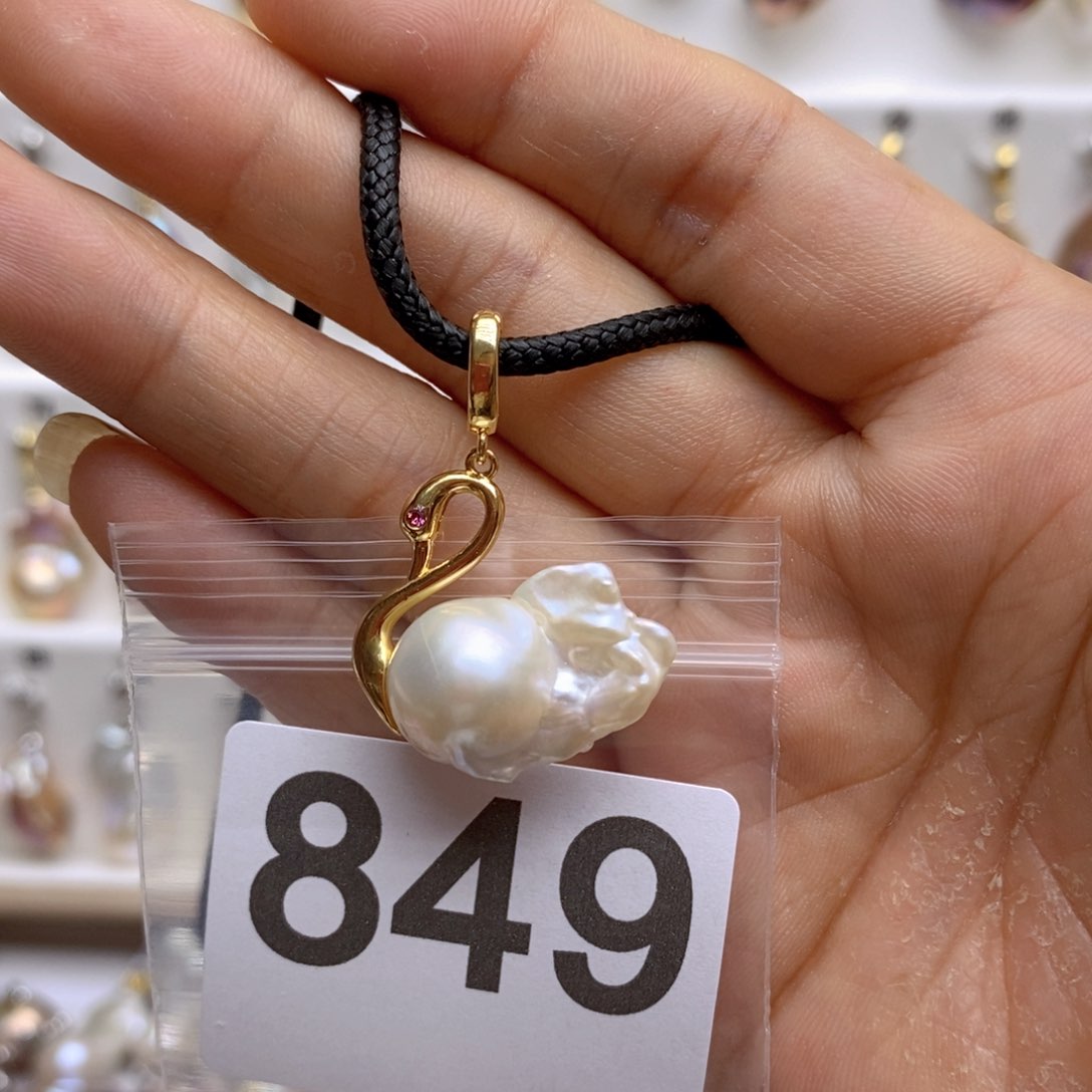 淡水珍珠颈饰银S925镶嵌849