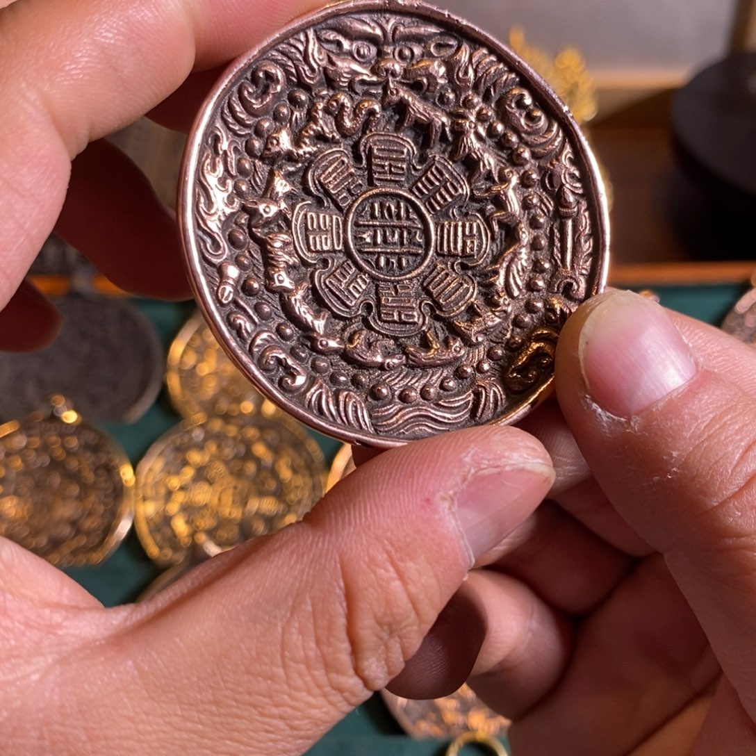 铜合金豪雄九宫八卦牌纯手工翻砂