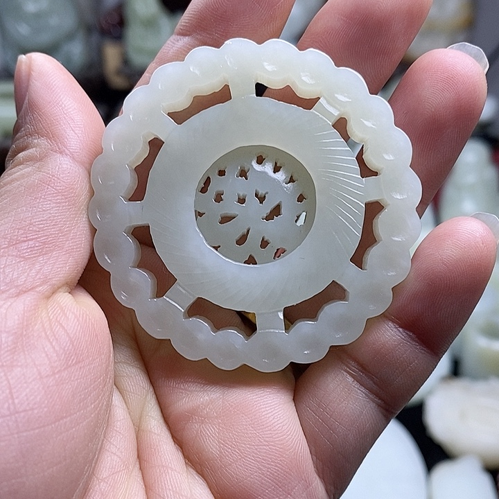 和田玉挂件未镶嵌