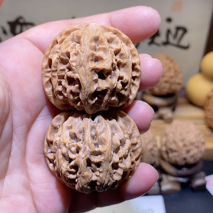 文玩核桃把件38蓟县山地苹果园