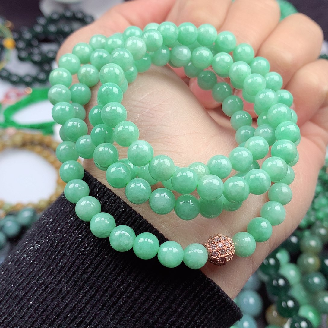 翡翠颈饰未镶嵌项链