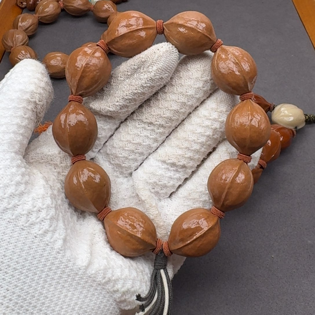 20*26精配款梅林铁核手串