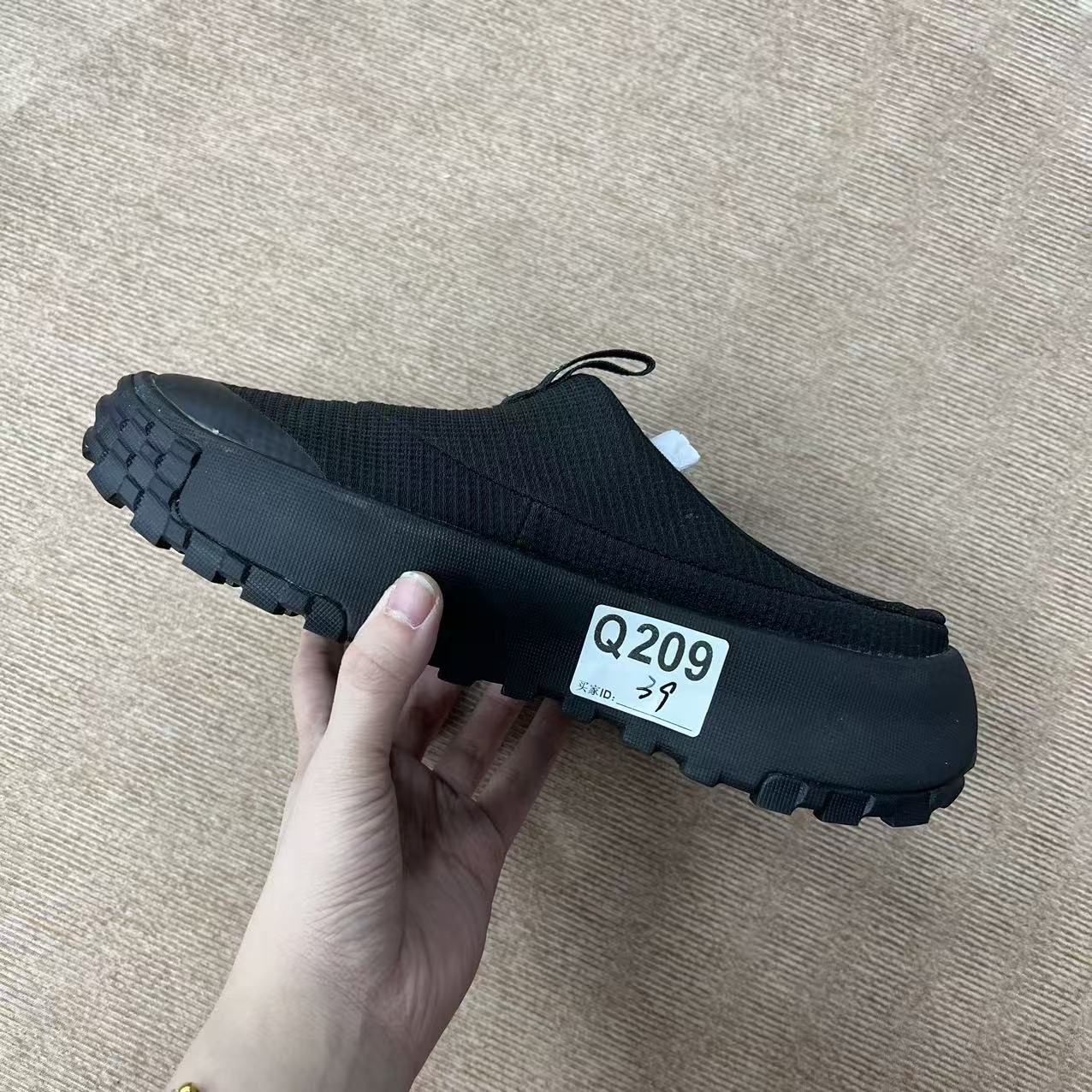 3-新款户外运动百搭休闲鞋 Q209