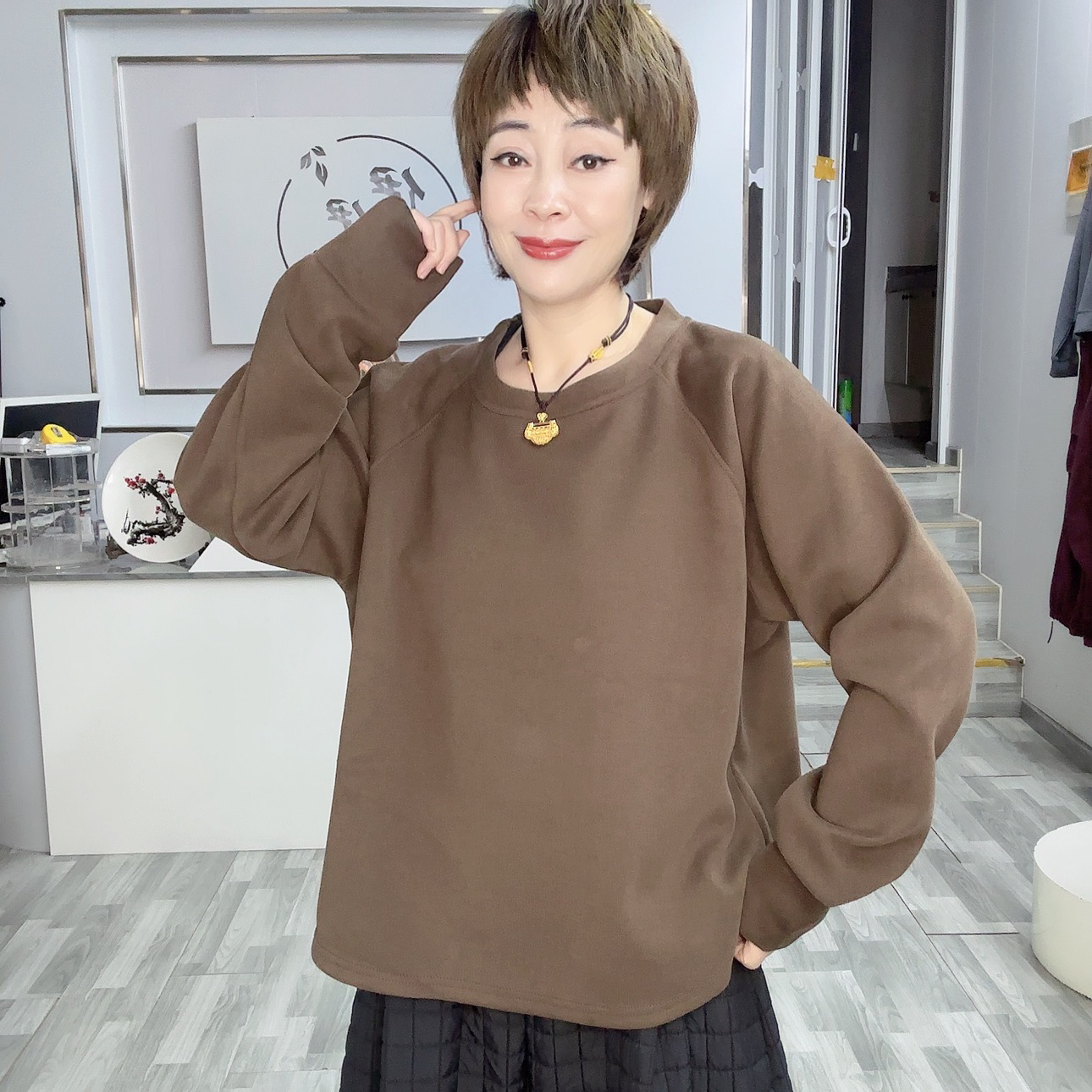 圆领T恤打底衫常规韩版女长袖秋冬宽松型常规款时尚