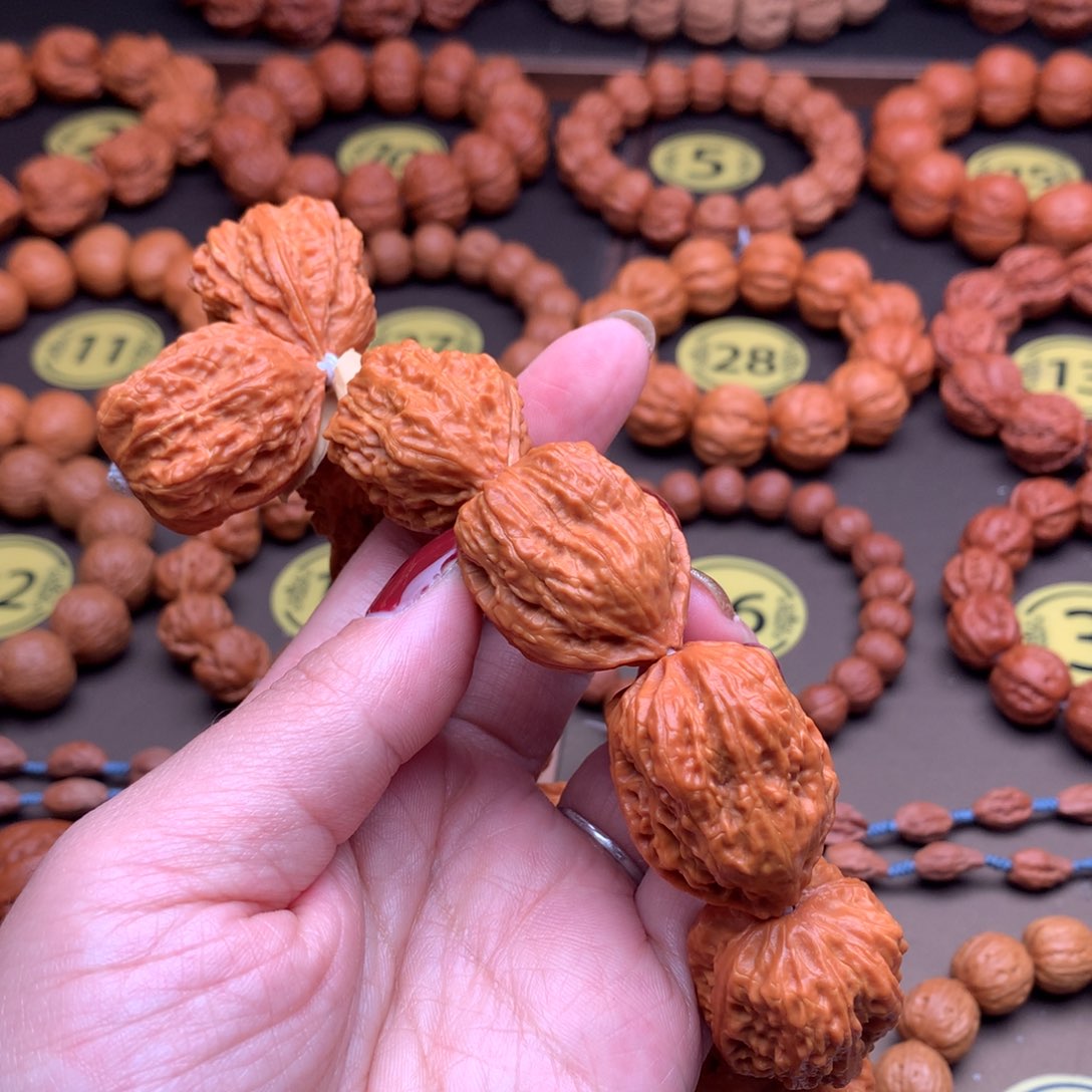 文玩核桃手串27尺寸