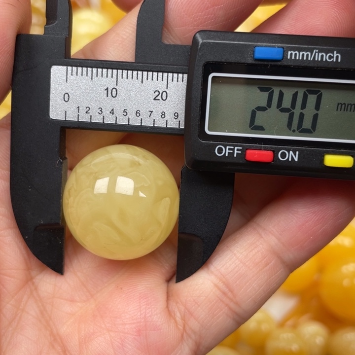 未镶嵌蜜蜡裸石蜜蜡有瑕圆珠