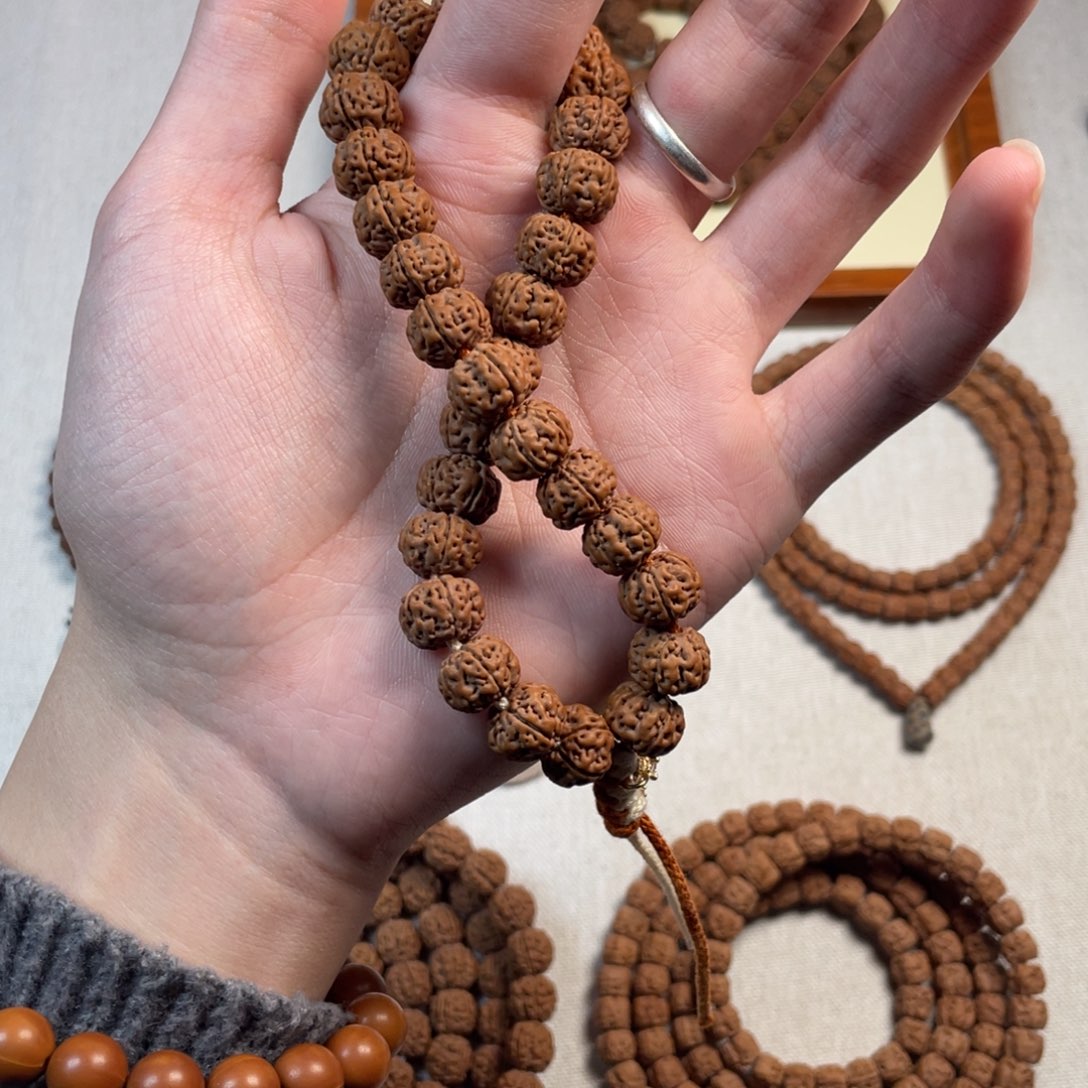 陳***）手串金刚菩提纯血老树王