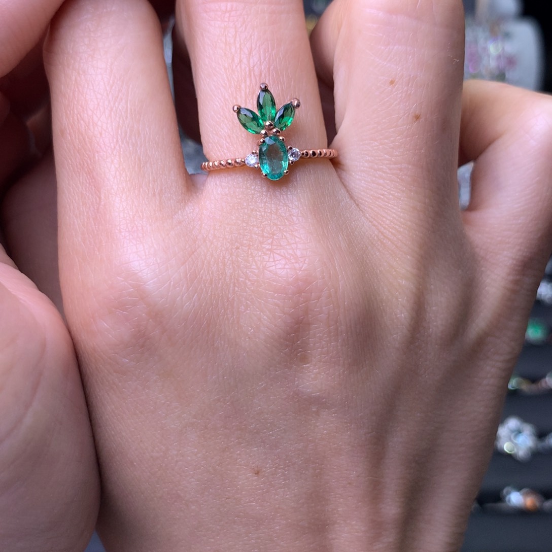 祖母绿戒指银S925镶嵌