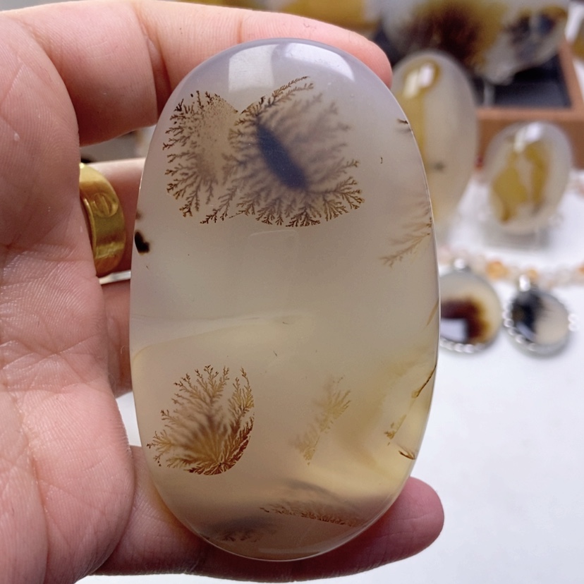 【闪购商品】玛瑙/玉髓颈饰未镶嵌