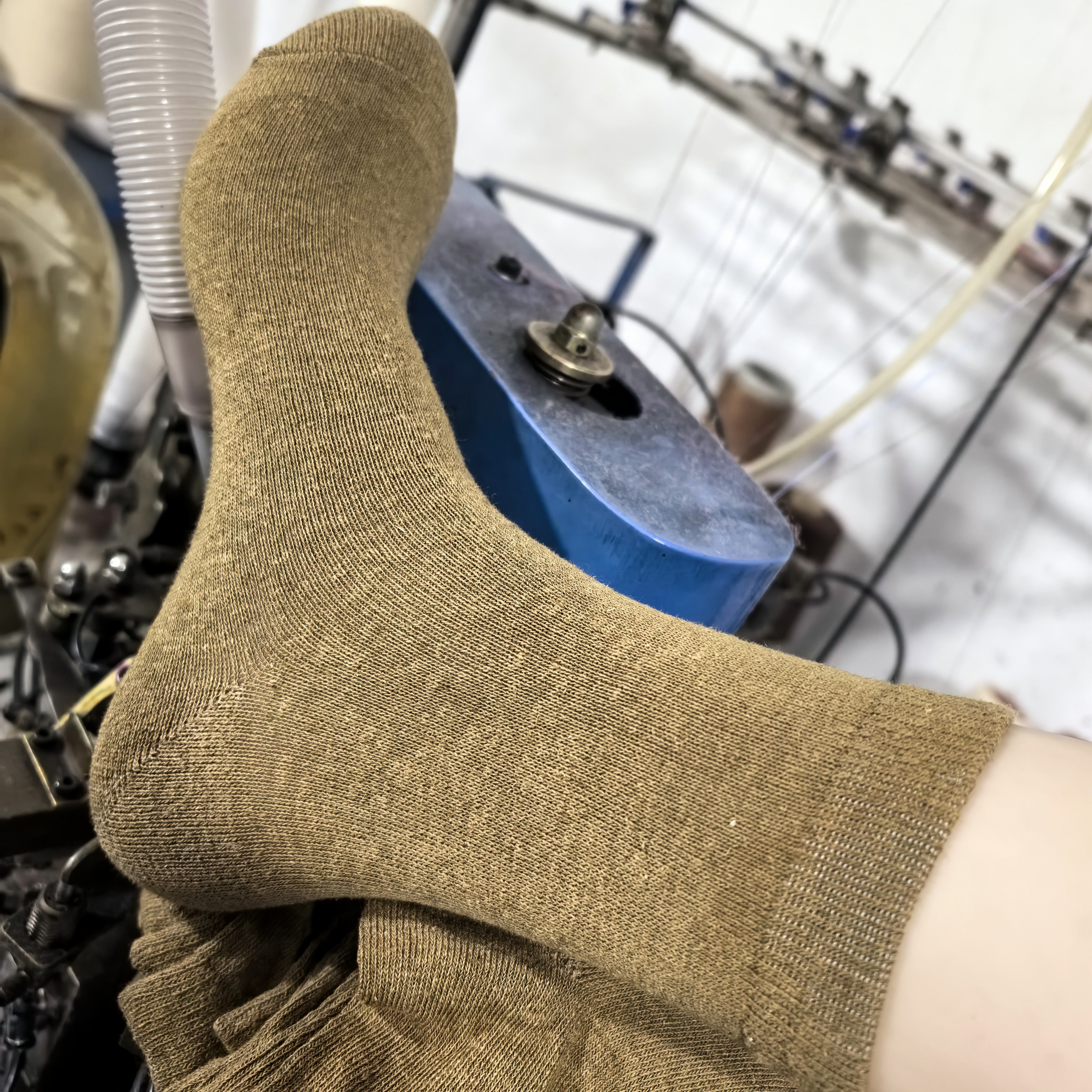 （8双装）秋冬新款中长筒麻棉加氨纶袜，吸汗，抗菌不臭脚