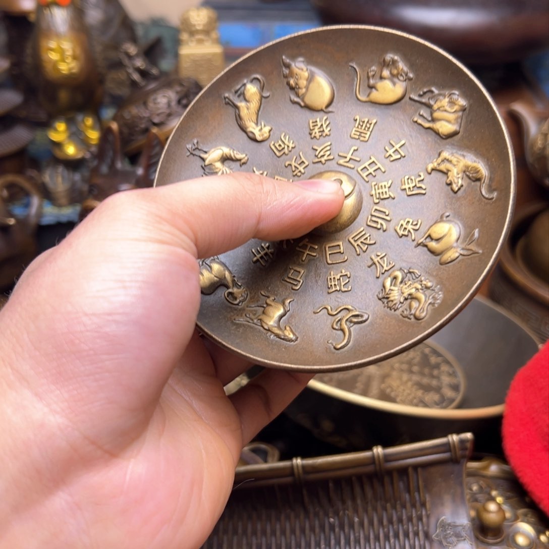 精美铜器点击下单