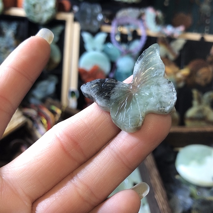 岫玉未镶嵌岫玉挂件