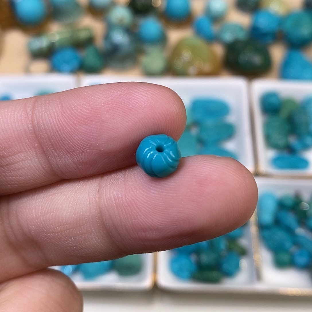 绿松石未镶嵌法螺珠