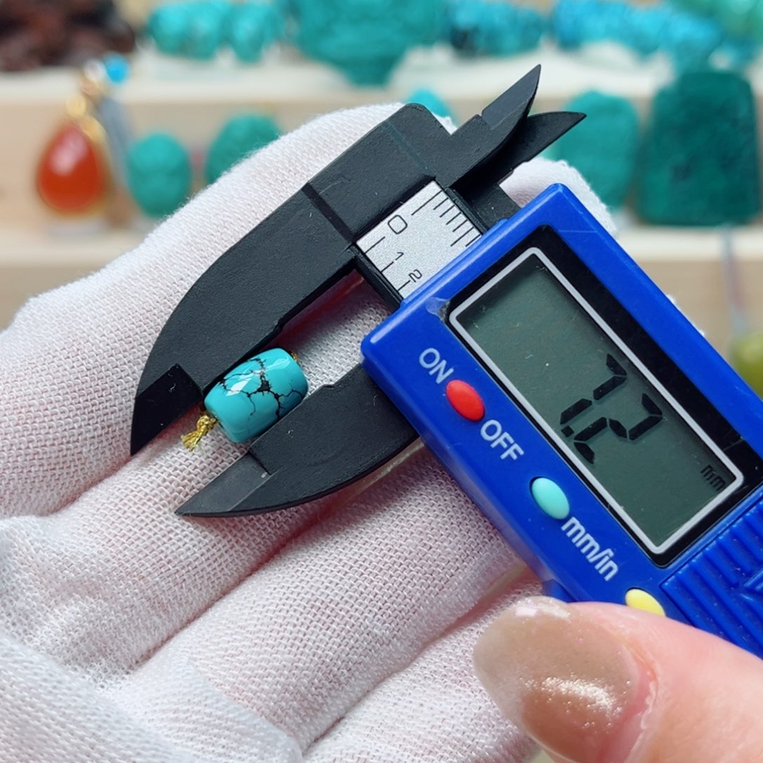 绿松石桶珠未镶嵌