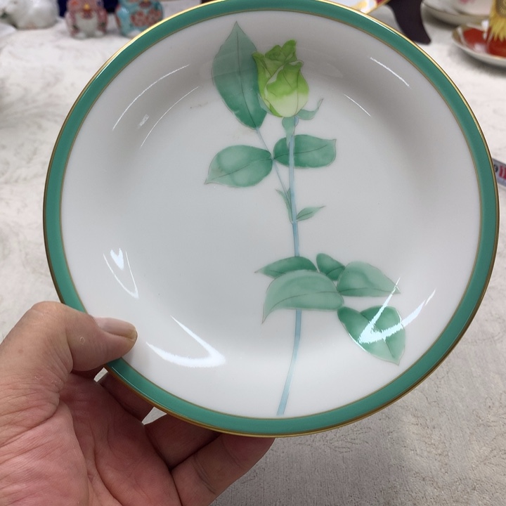 金瓷阁精品瓷器漂亮