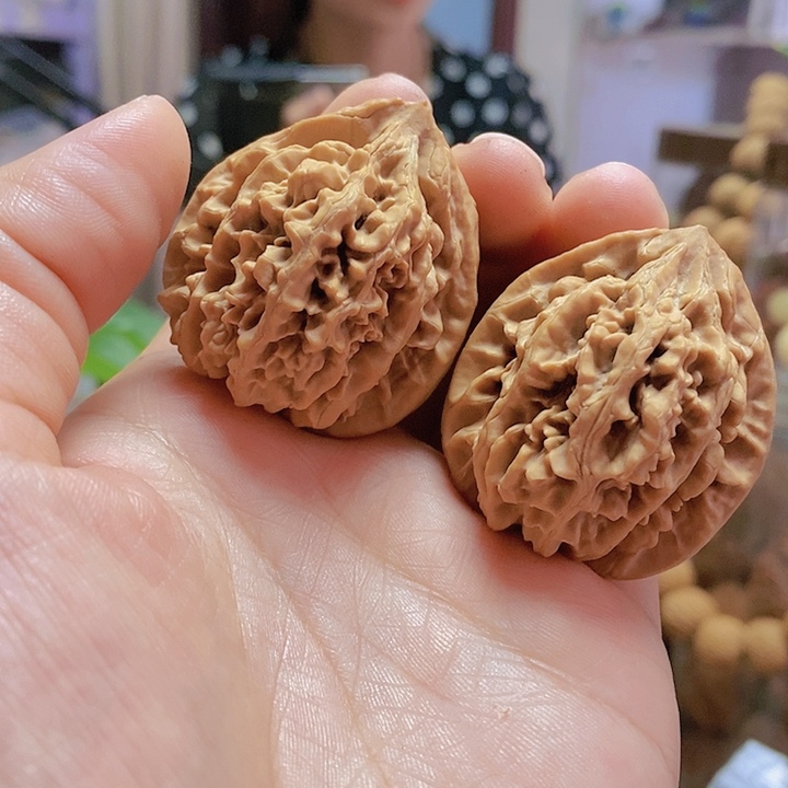 【闪购商品】文玩核桃把件37状元冠小众