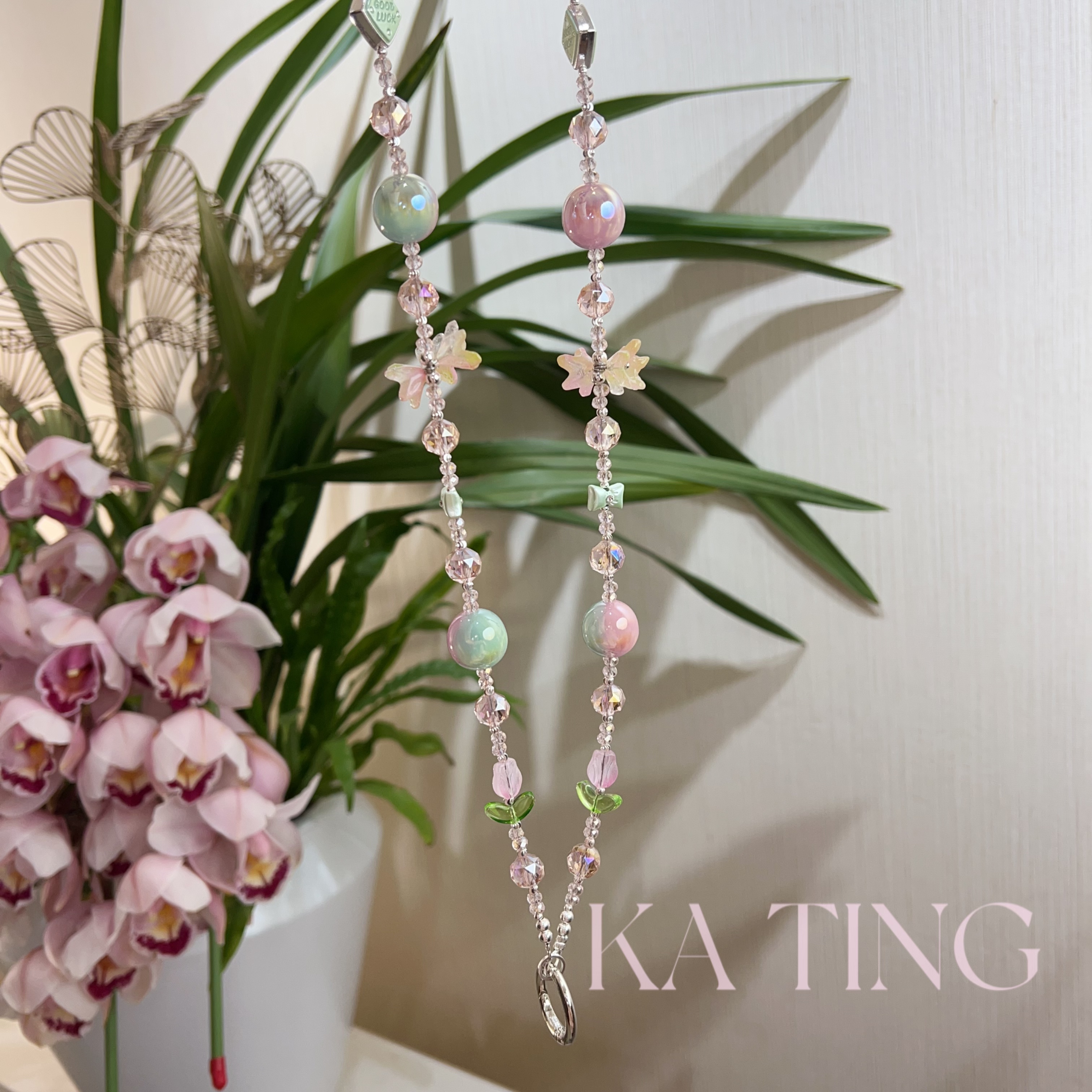 卡庭  尤米饰品精致百搭手机链  067