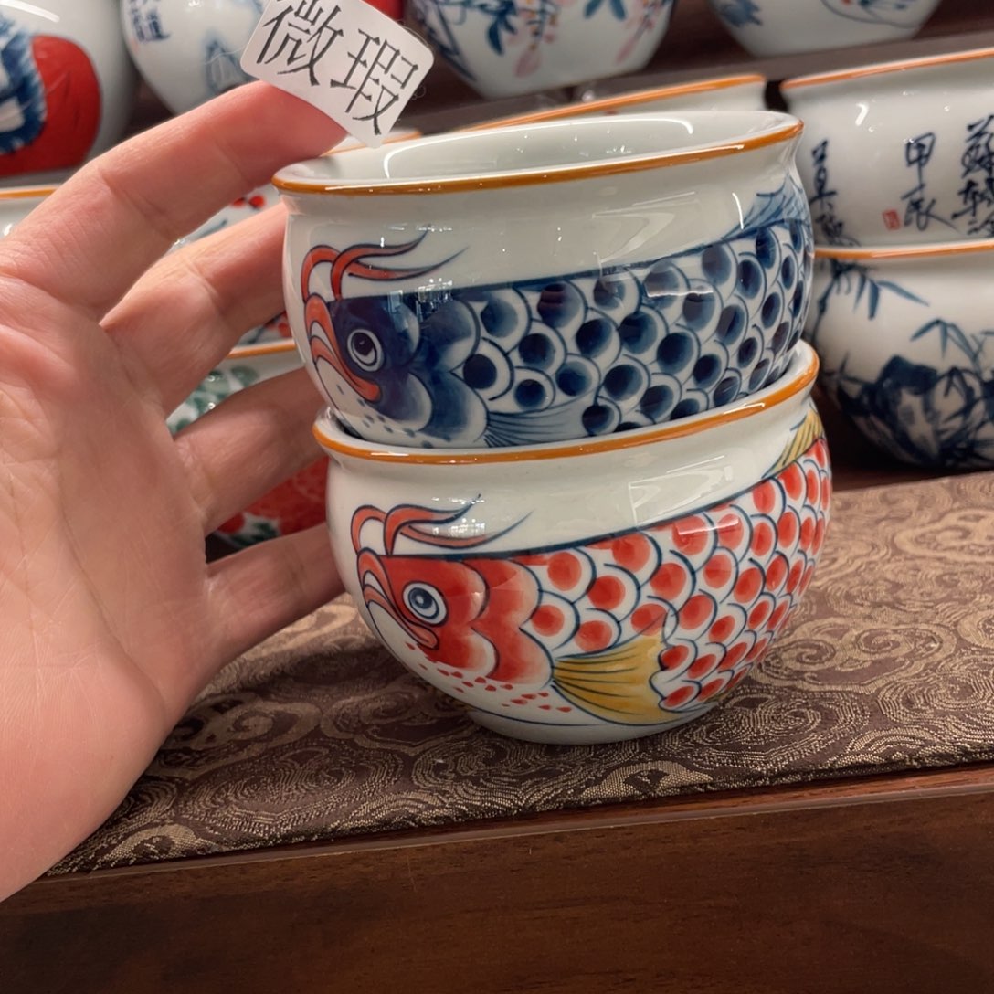 釉下手绘茶具微瑕