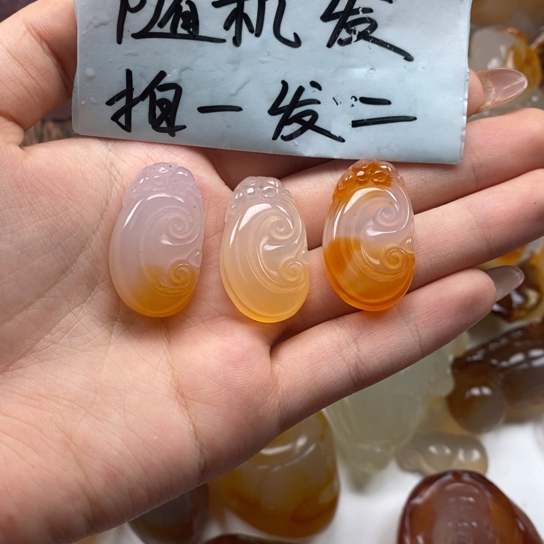 玛瑙/玉髓未镶嵌颈饰