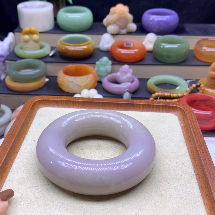 点***光石英岩玉未镶嵌13468975444