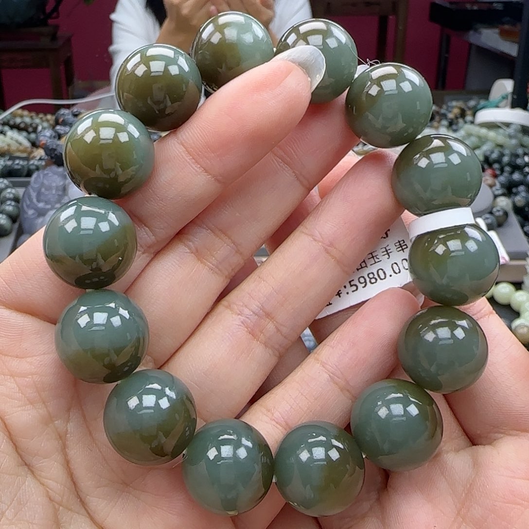 和田玉手链未镶嵌