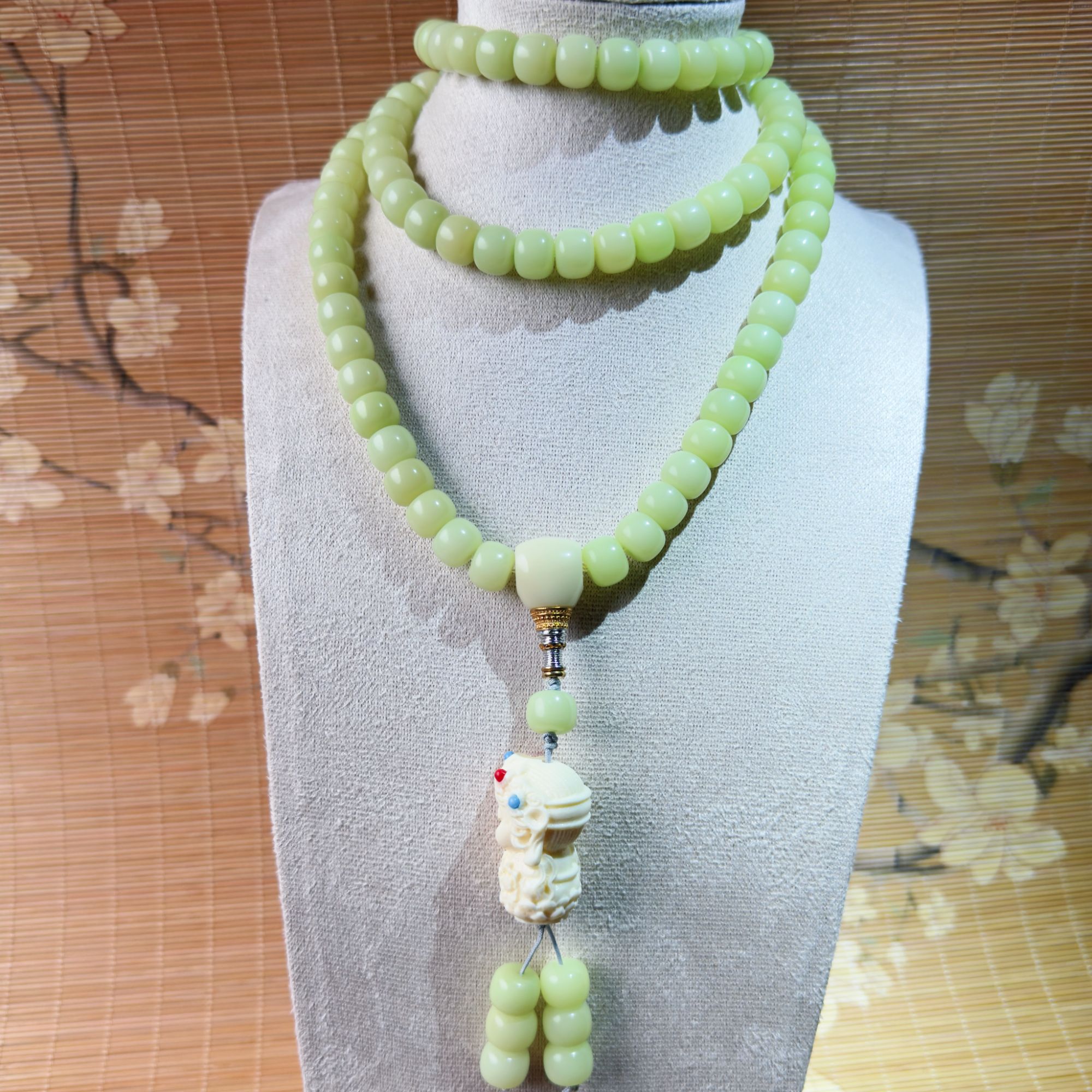 DP 1247 8mm青柠绿菩提算盘珠+度母（无礼盒）