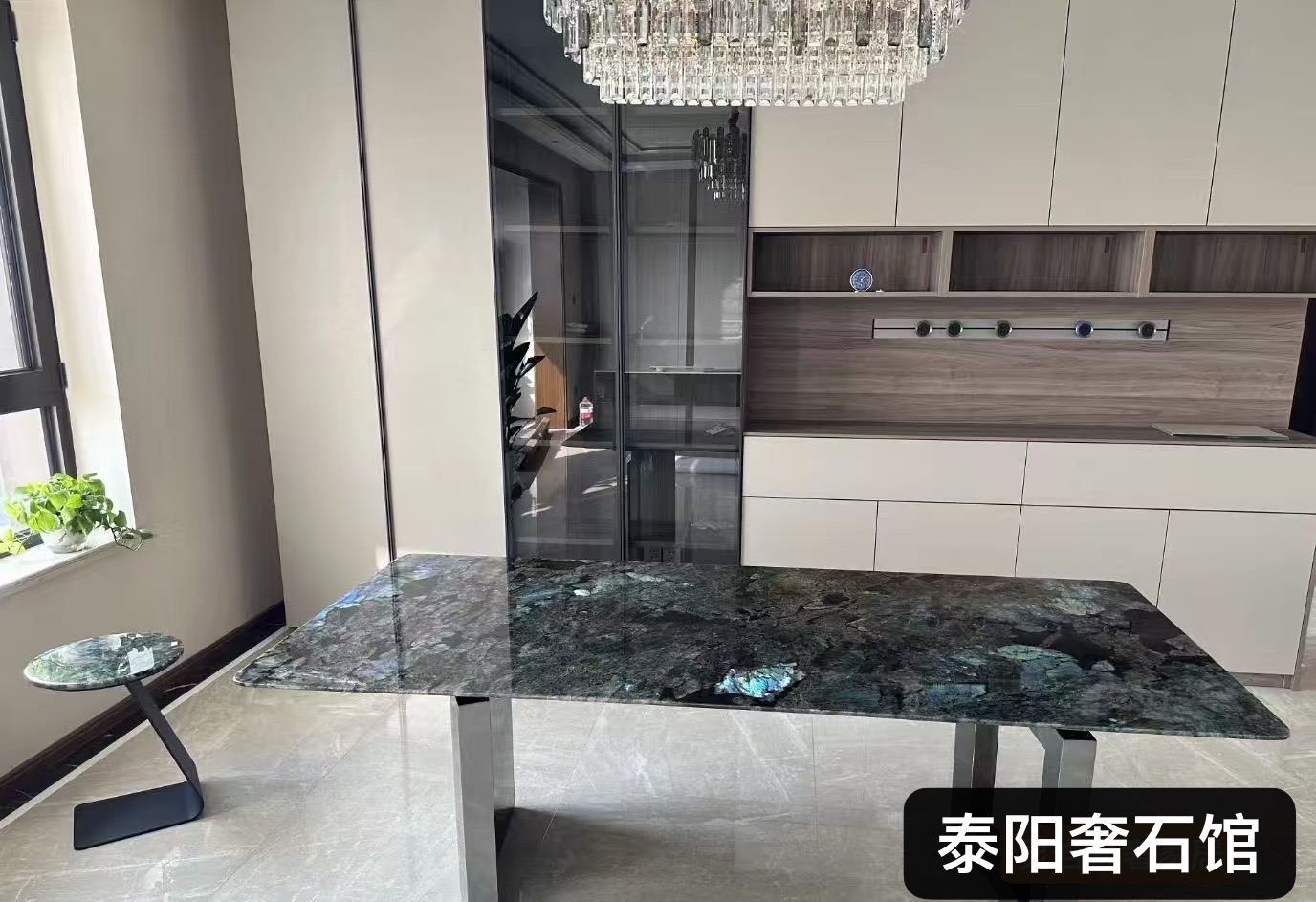 【泰阳奢石工厂】蓝翡翠奢石餐桌意式简约奢华长方形高档别墅饭桌