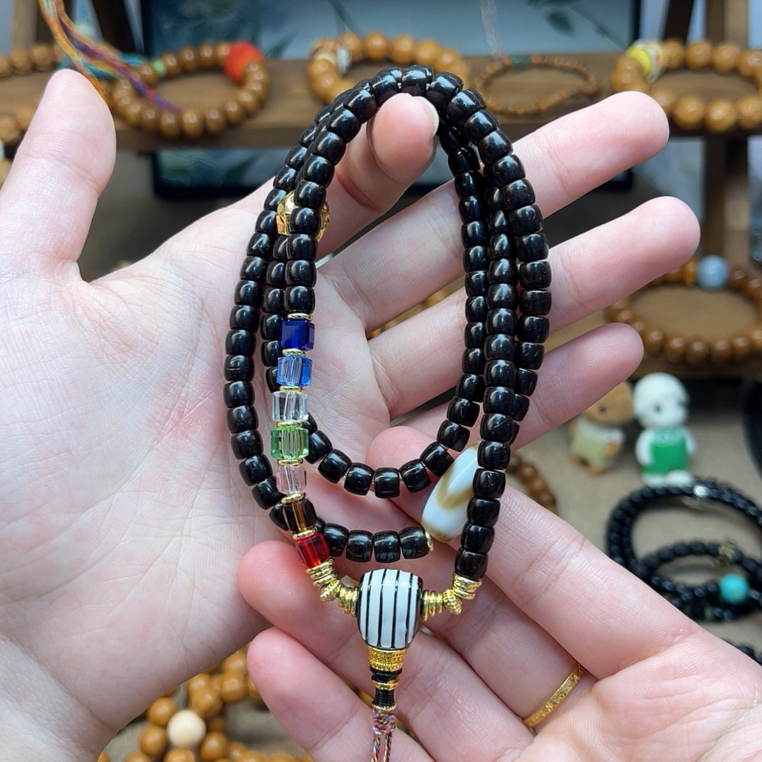 椰蒂手串R**、椰蒂108颗