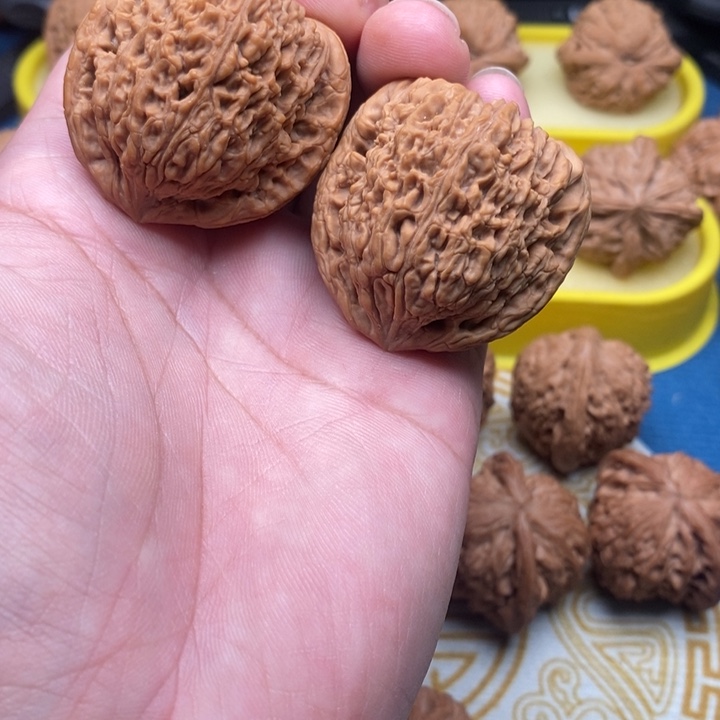 核桃手串/手链拉丝南疆石狮子头40尺