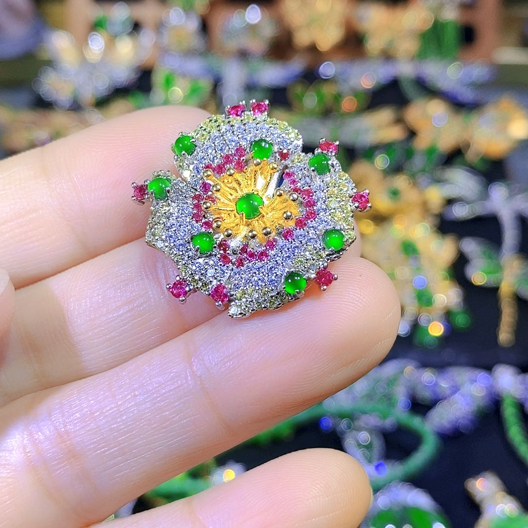 颈饰银S925镶嵌翡翠