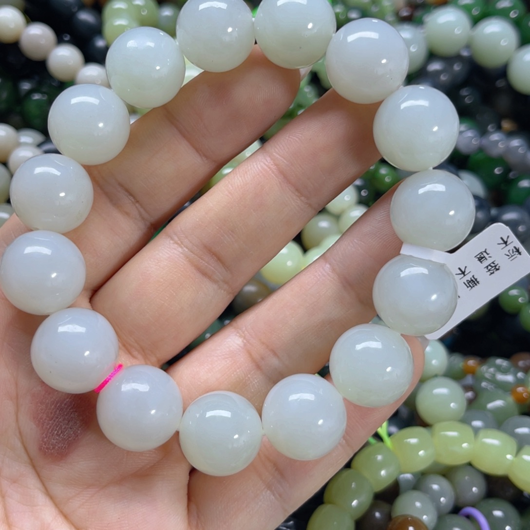 未镶嵌手串和田玉