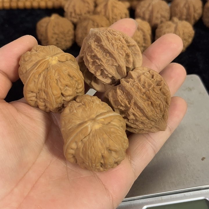 把件文玩核桃瑕疵元宝➕微瑕灯笼