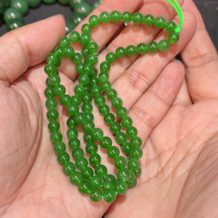 和田玉（碧玉）未镶嵌手链