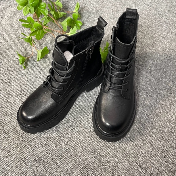 小代皮鞋女士真皮马丁靴505