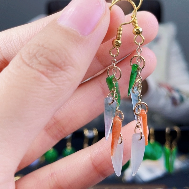 翡翠耳饰未镶嵌饰品