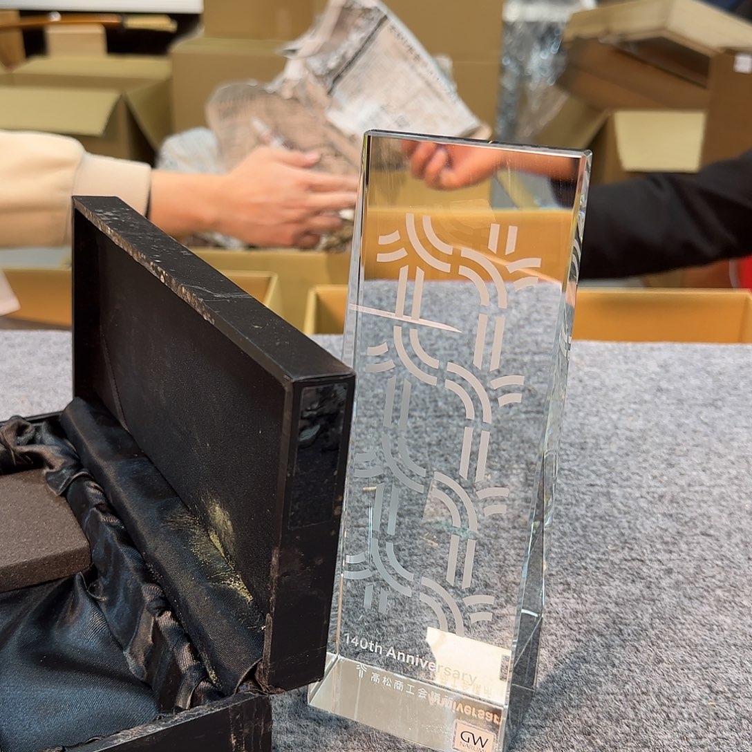 有机玻璃中古艺术工艺美术品