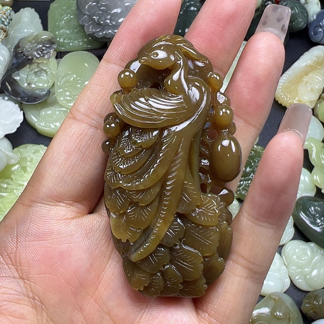 颈饰未镶嵌和田玉