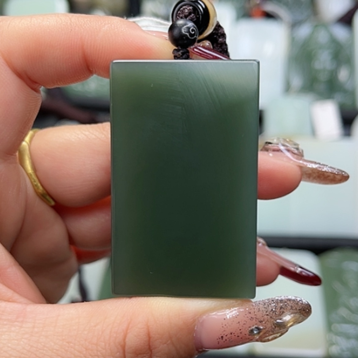 【闪购商品】和田玉颈饰未镶嵌淡**生