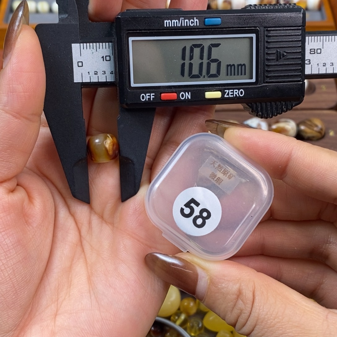 琥珀未镶嵌裸石琥珀蜜蜡微瑕