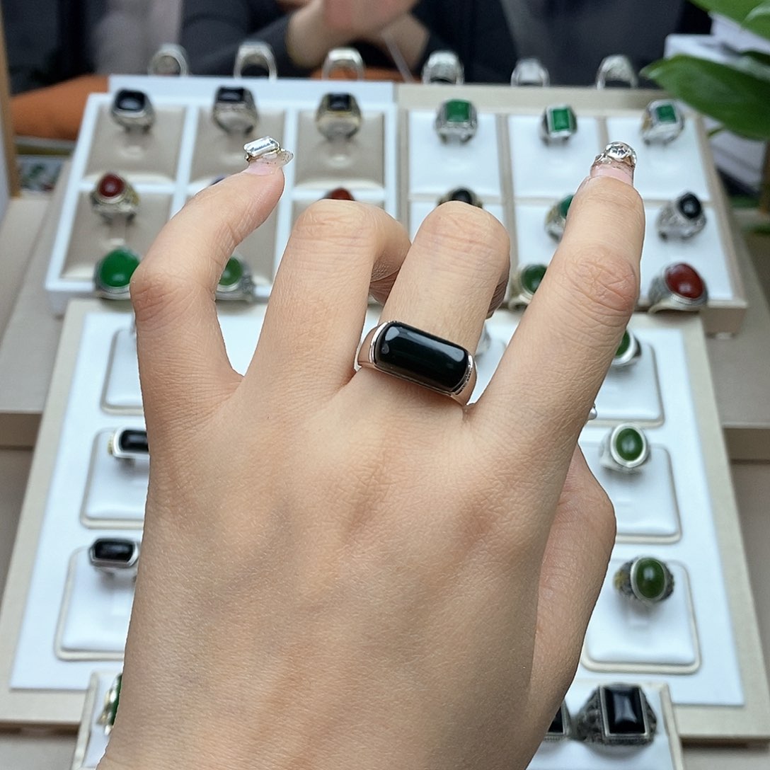 和田玉戒指银S925镶嵌