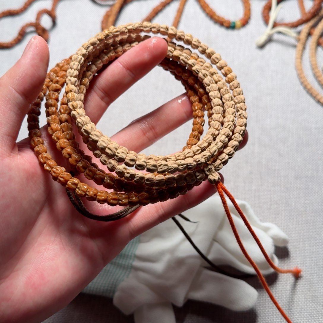 【闪购商品】柏香籽/百香籽吊坠