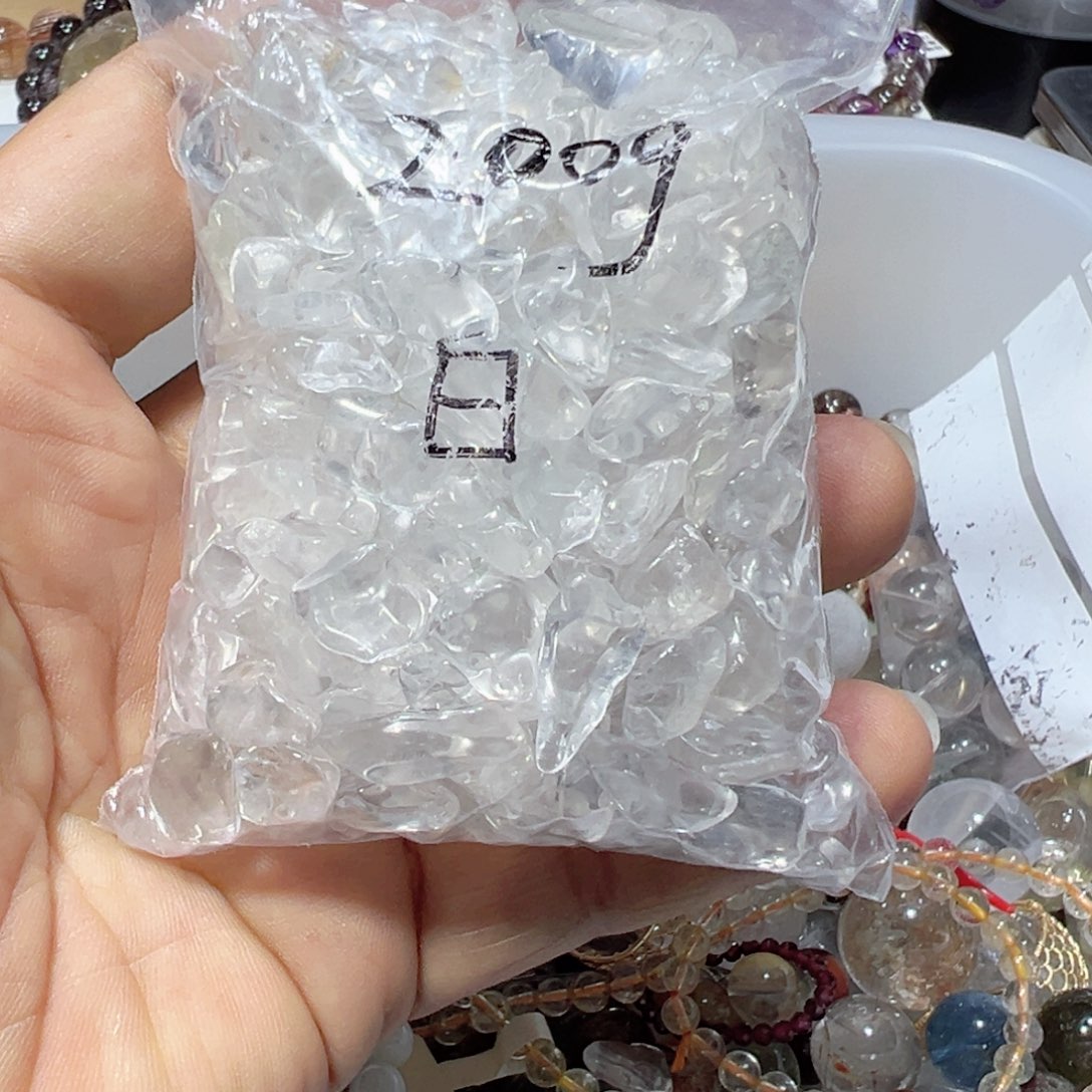 未镶嵌颈饰水晶天然水晶
