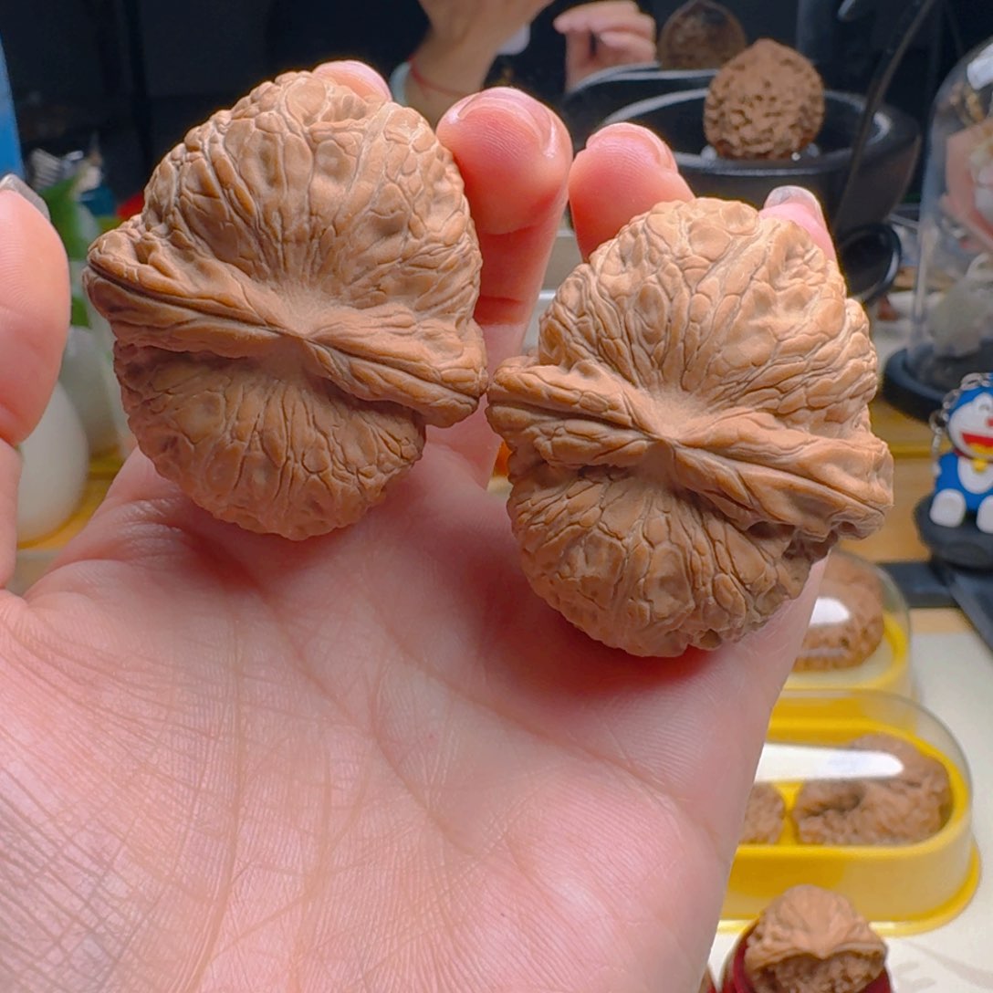 核桃把件43尺寸元宝