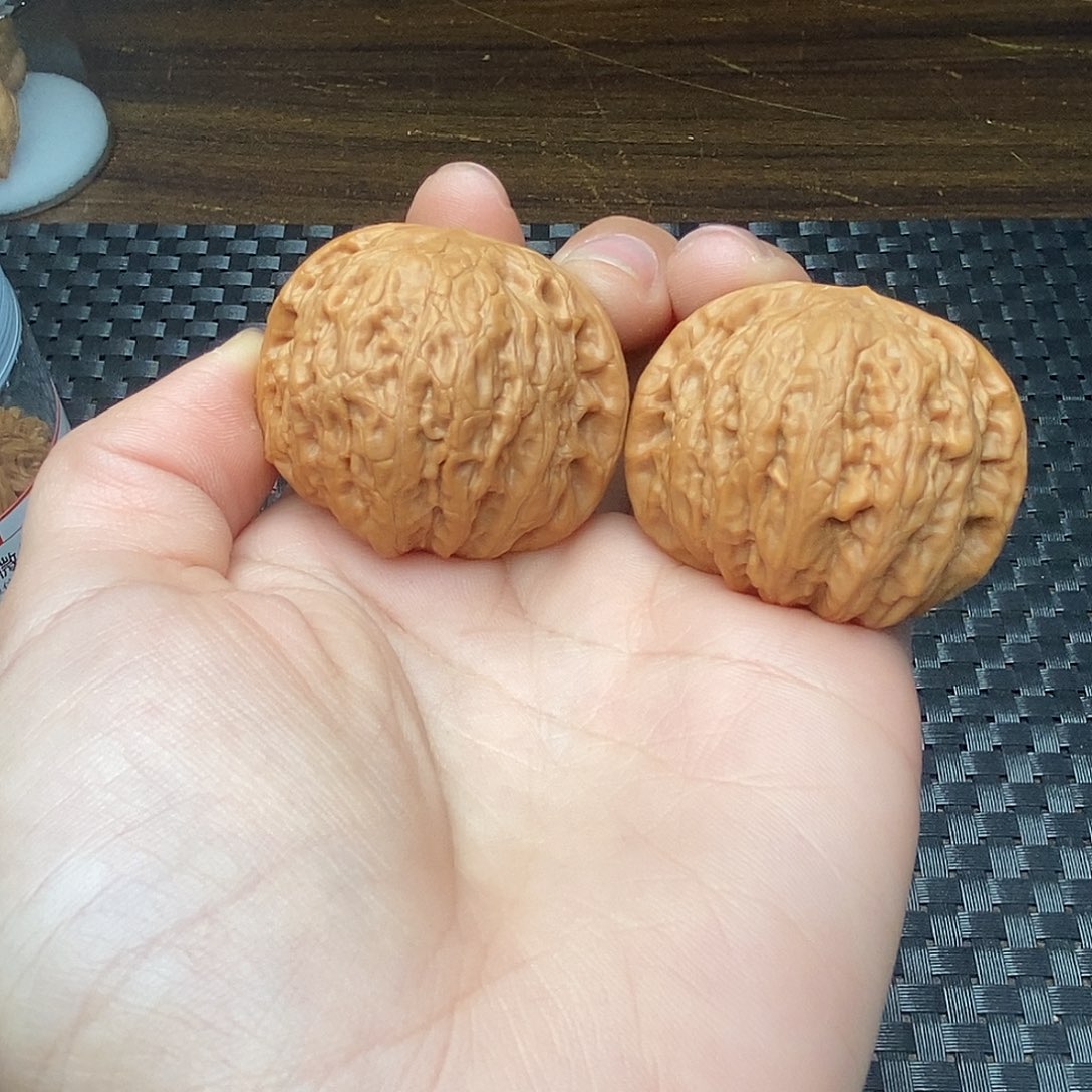 笑***经文玩核桃把件微修铁锤妹妹42