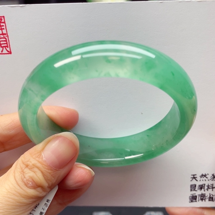 石英质玉手镯未镶嵌55-56