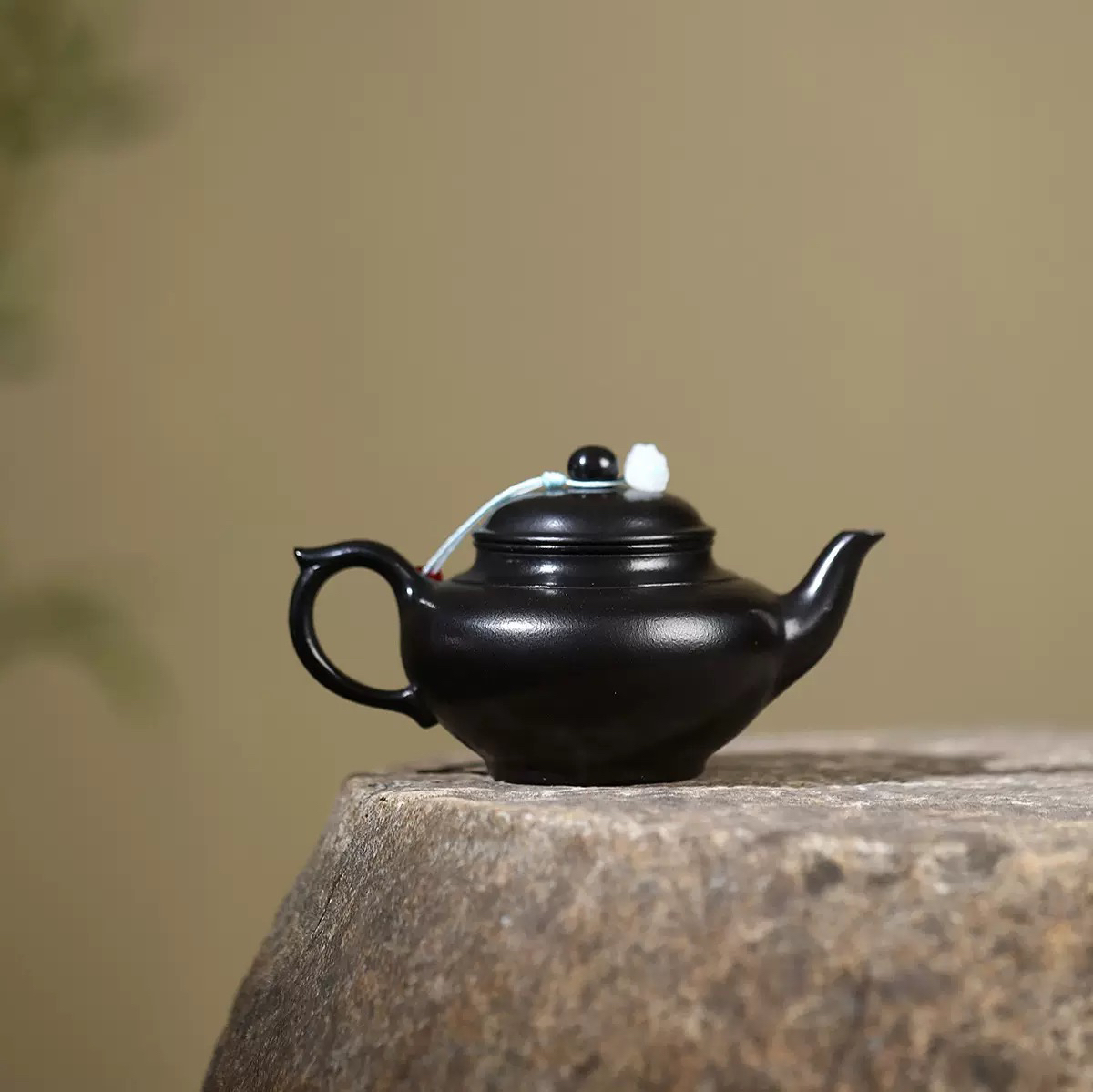 宜兴捂灰笑樱手工紫砂壶