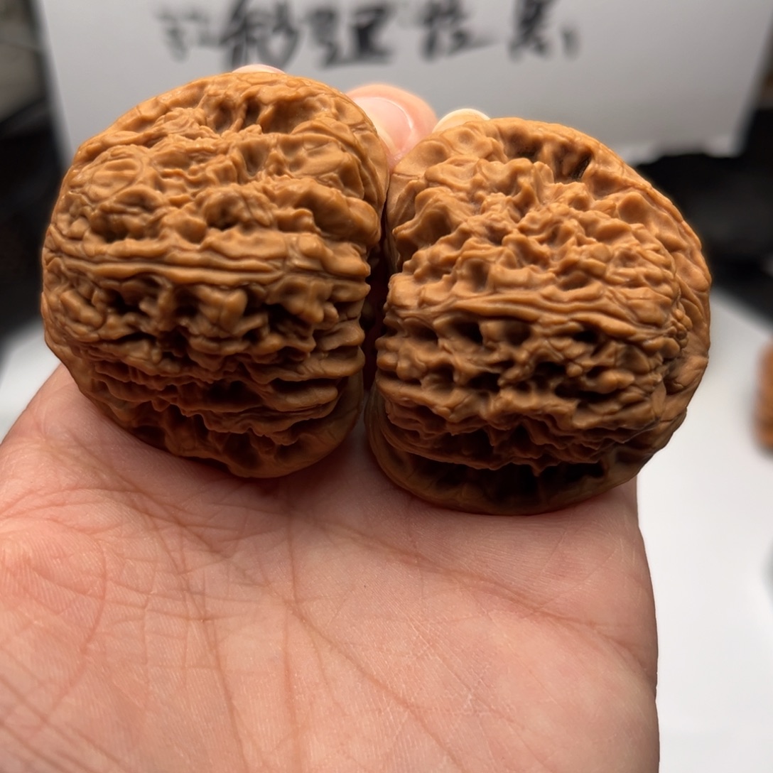 文玩核桃吊坠南疆43