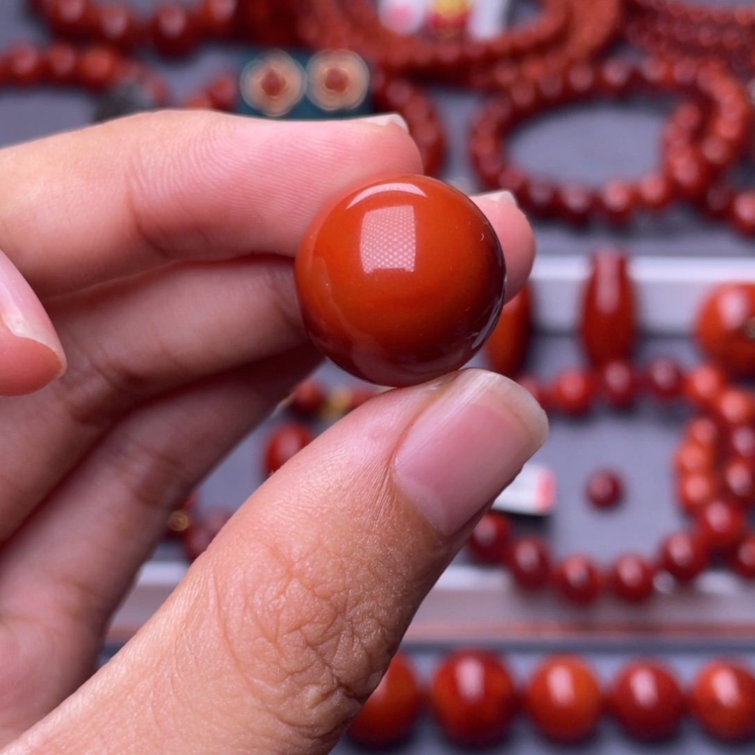 南红玛瑙其他未镶嵌原矿18mm瓦西双色柿子单珠